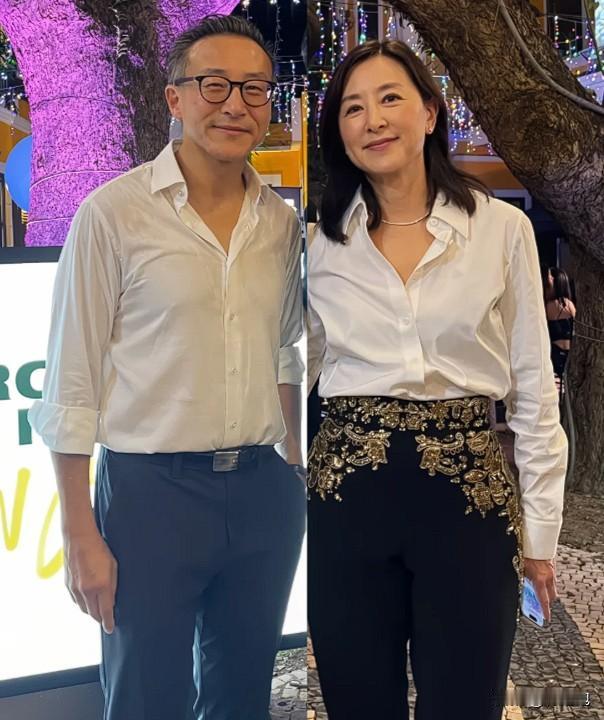 蔡崇信离婚这件事。我觉得最值得看的，不是他们为什么分开，而是离婚后还能不能保