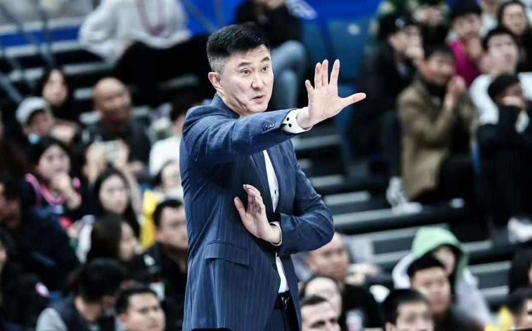 广东宏远VS山西男篮！萨林杰首秀，崔永熙出战，杜锋拒绝爆冷这个休赛期广东宏远确