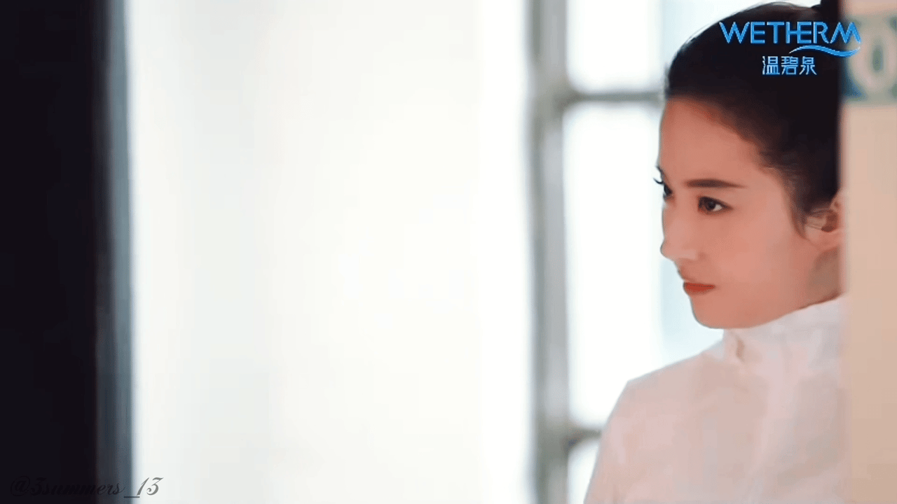 刘亦菲模糊的画质清晰的美貌甩马尾那一下我亖了刘亦菲