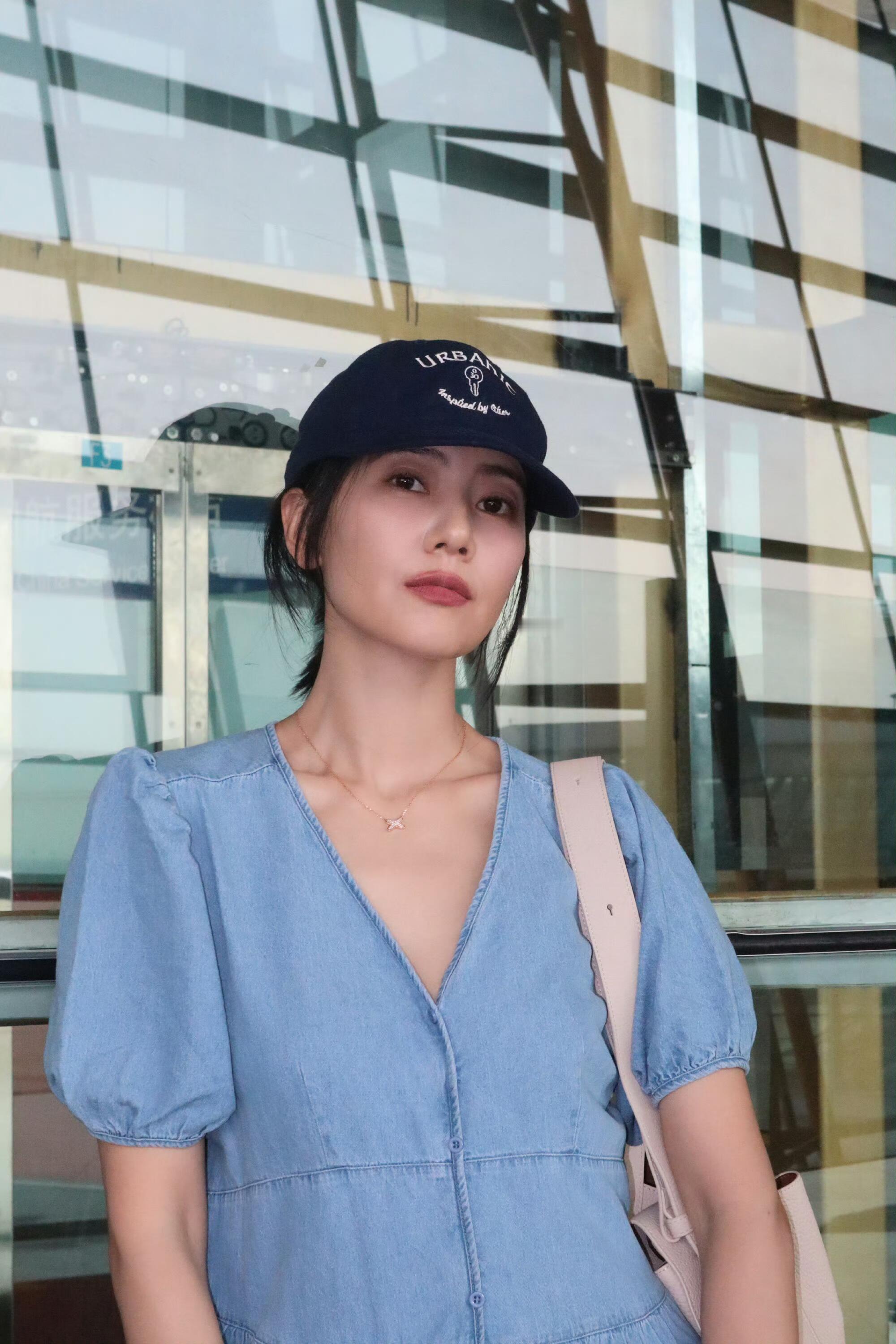高圆圆的穿搭就是你隔壁的姐姐​​​