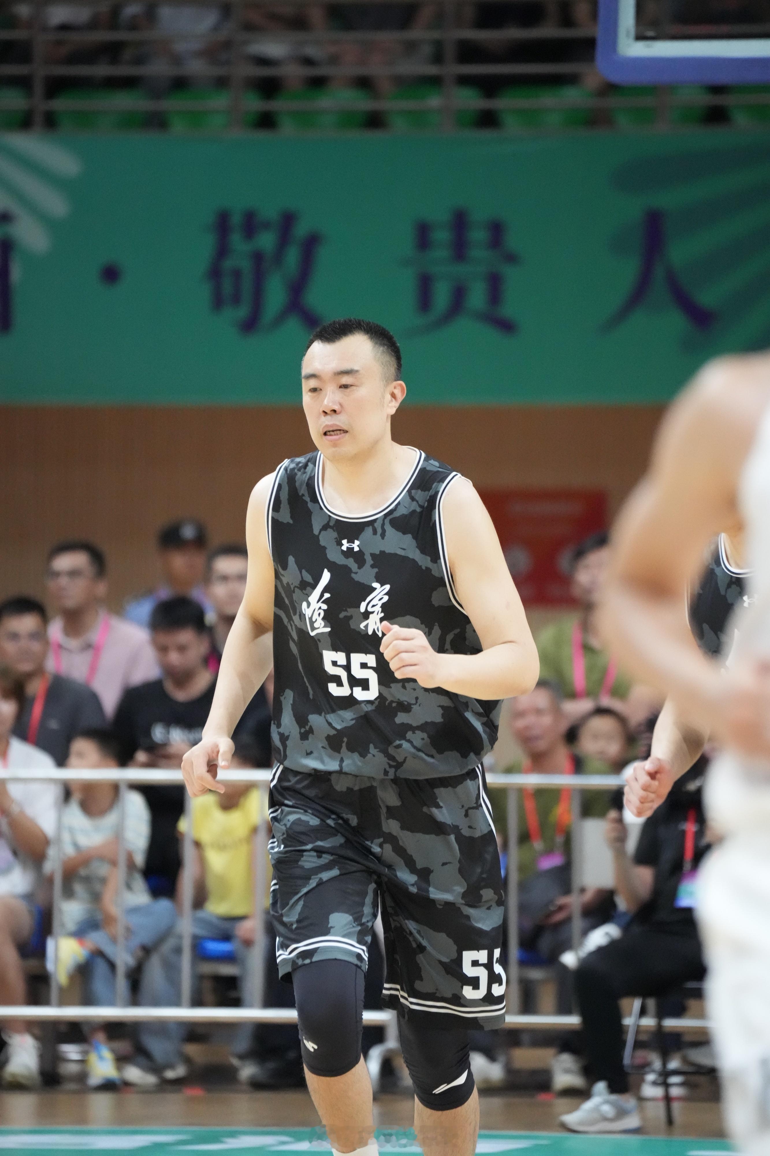 在丹东的全运会热身赛，或许是韩德君作为职业球员在省内的“最后一舞”。​​​