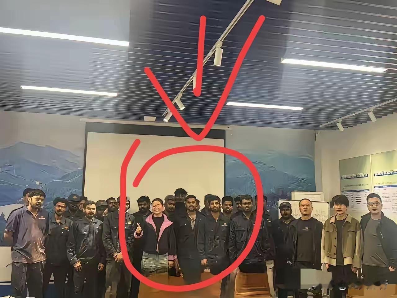 别揪着员工身份找借口，企业出这种乱子，根源完全是管理层疏于风控。张江这家企业踩