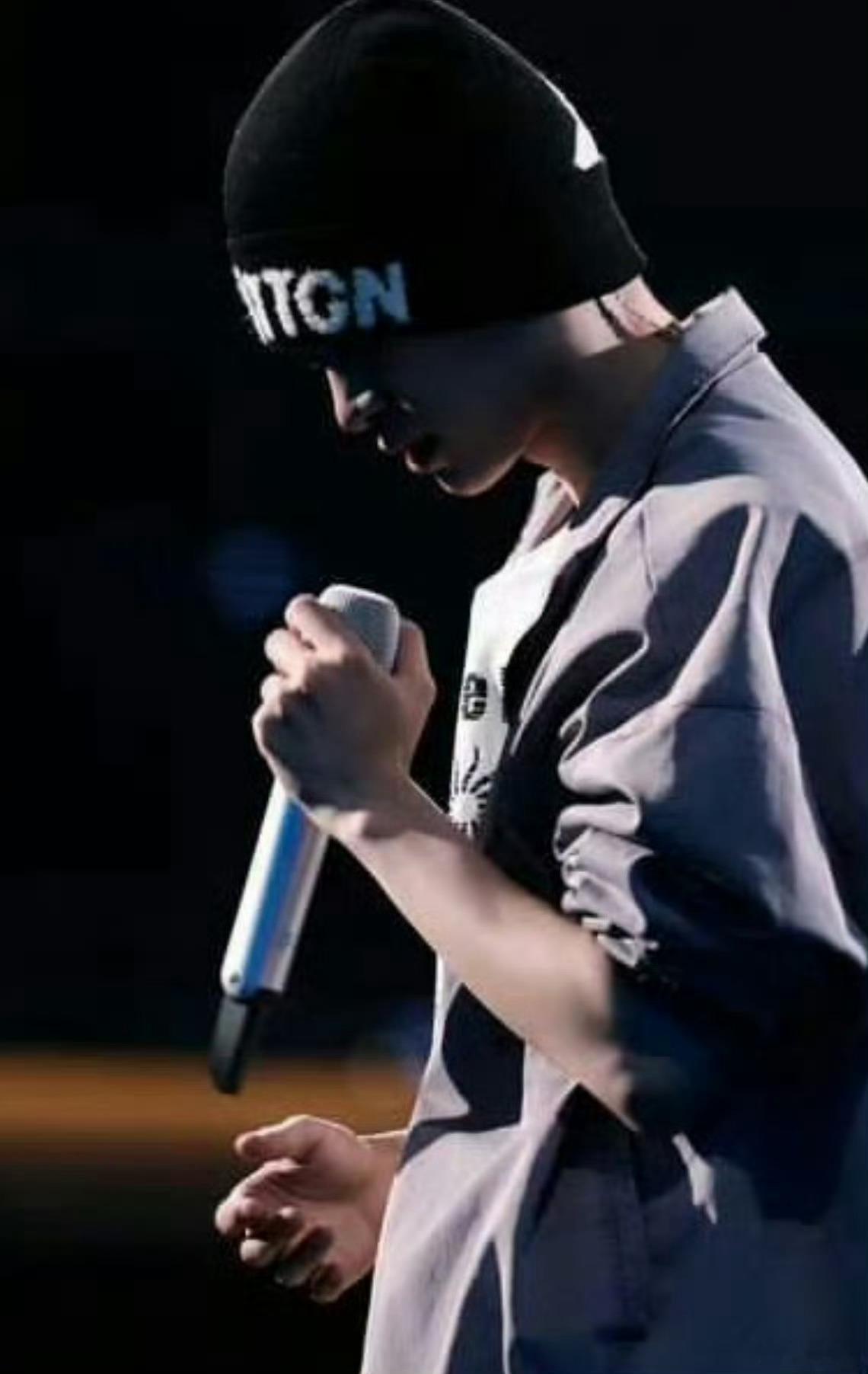 梓渝工作室何意味梓渝这造型帅吗？