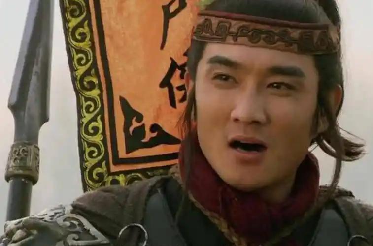 梁山上人品最差的好汉，为夺美竟杀人全家，最终被人斩为两段提起梁山上的“双枪将