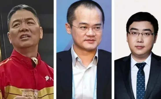 网约车司机每天要开超过14个小时的车，一个月下来流水大概有14000元。不过