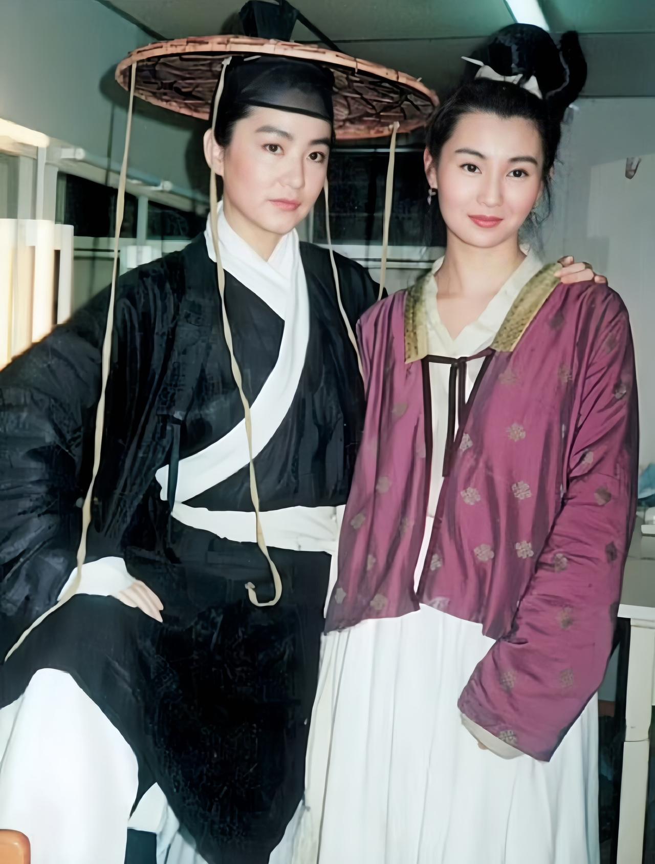 林青霞与张曼玉演的这部电影，你看过吗？以前的老牌演员，演什么角色都很经典，个