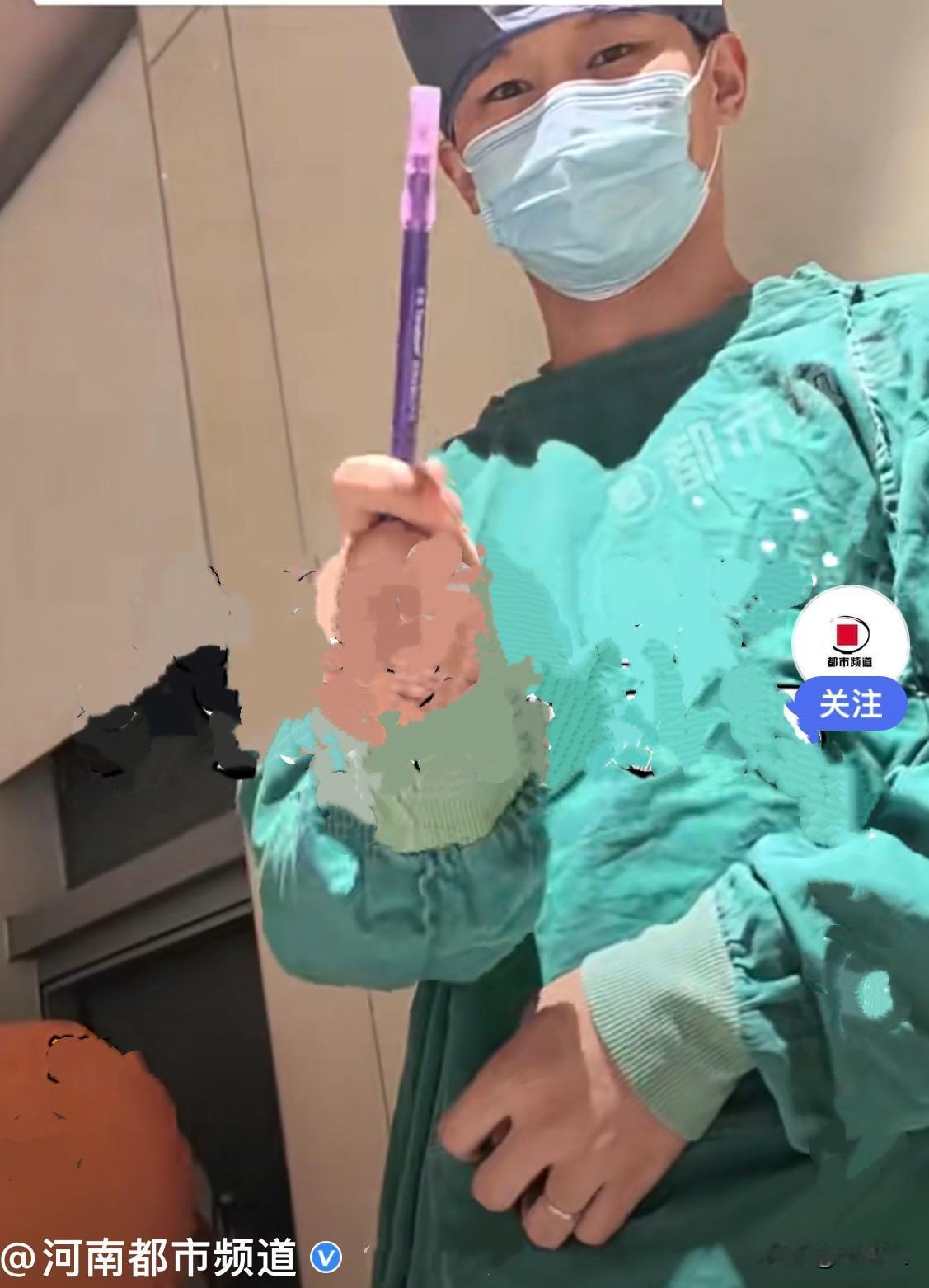 现在的年轻人想法太多了，浙江一准爸爸，妻子要生产了，他带只“猪肉记号笔”，生怕抱