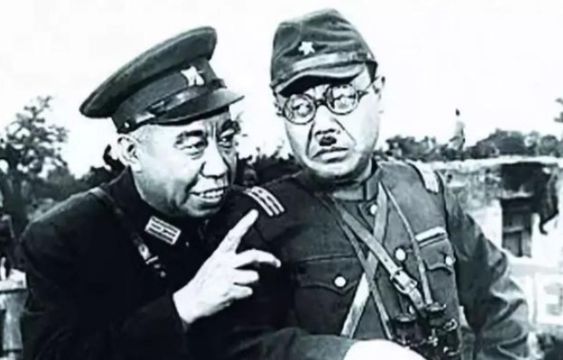 1939年，日军少佐带队扫荡，路上遇到一群“良民”"给他们端茶切瓜，还主动给他们