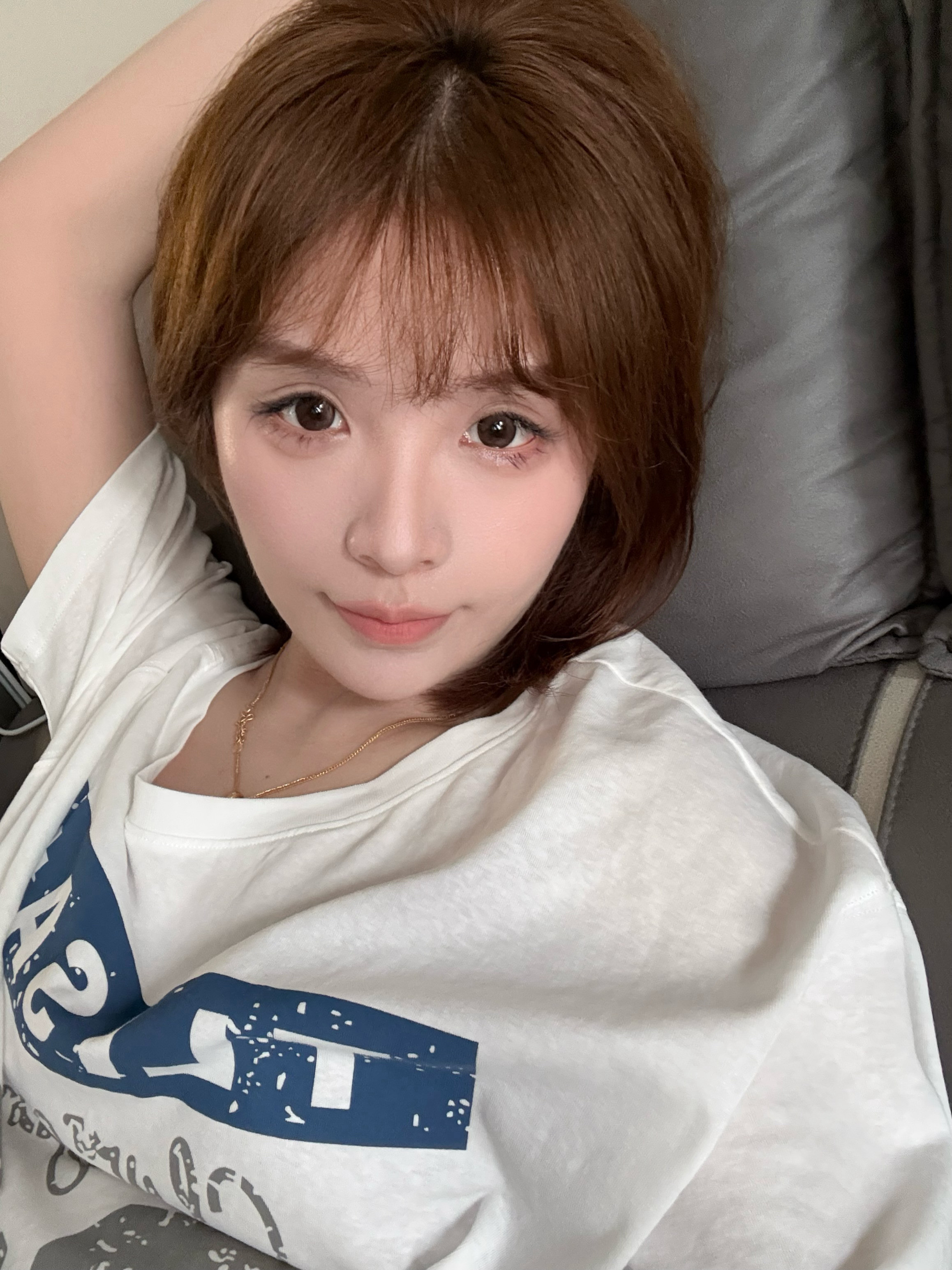 进入化妆倦怠期睫毛要掉完了下午还要去补