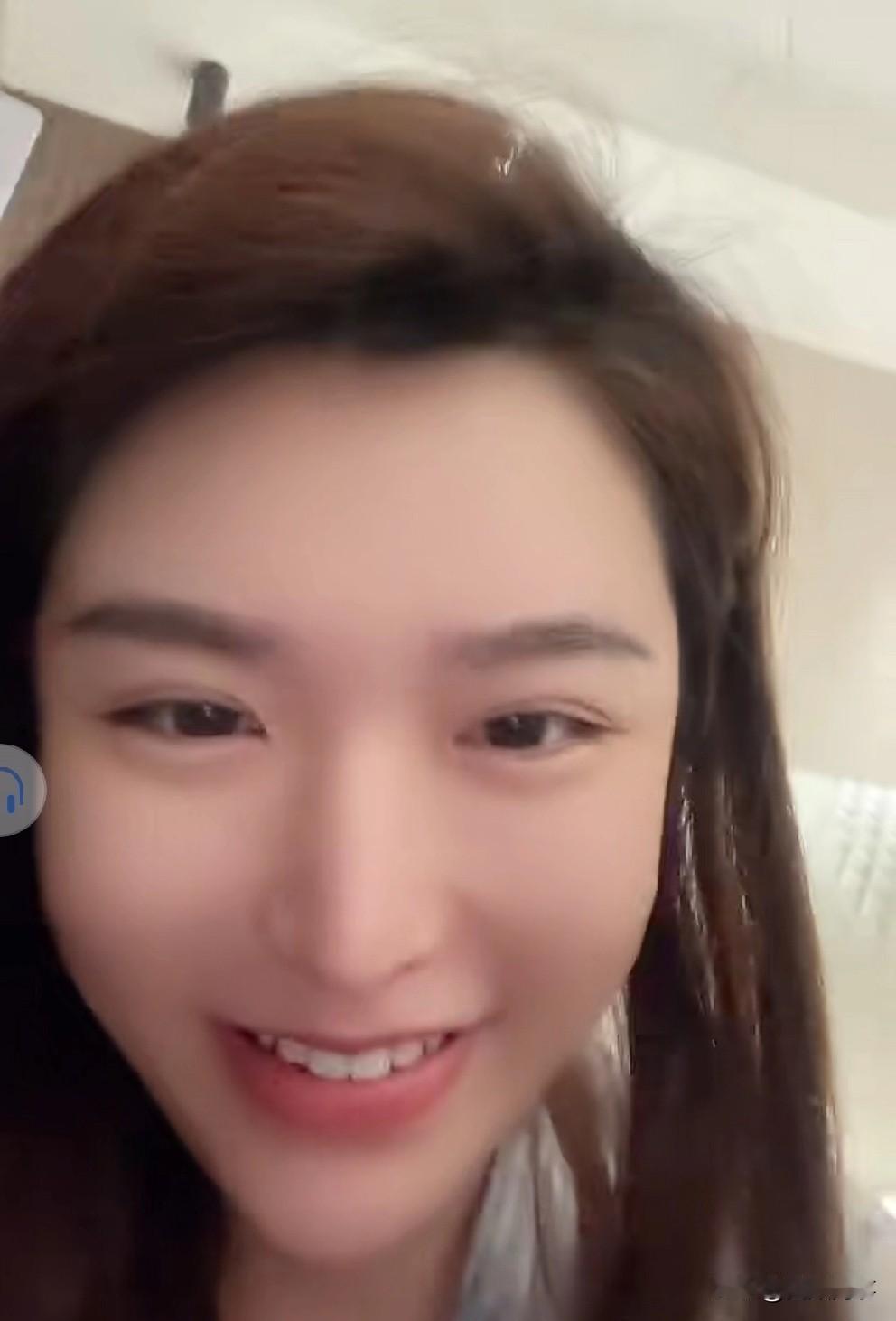 女主播带“仙家”粉丝硬蹭热度空降娜美直播间，醋王下令将其屏蔽！