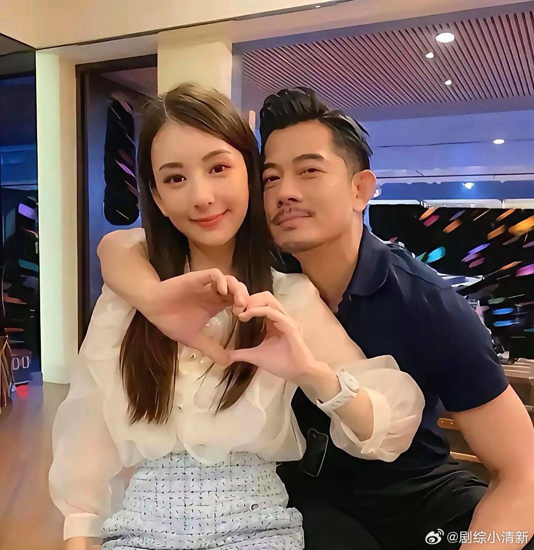 港媒曝郭富城方媛婚姻细节！三胎后副卡不限刷，找对人比啥都强家人们，港媒又曝大瓜了