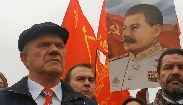 久加诺夫：如果不转向社会主义和解放乌克兰，俄将无法摆脱困境。久加诺夫又冒头了，这