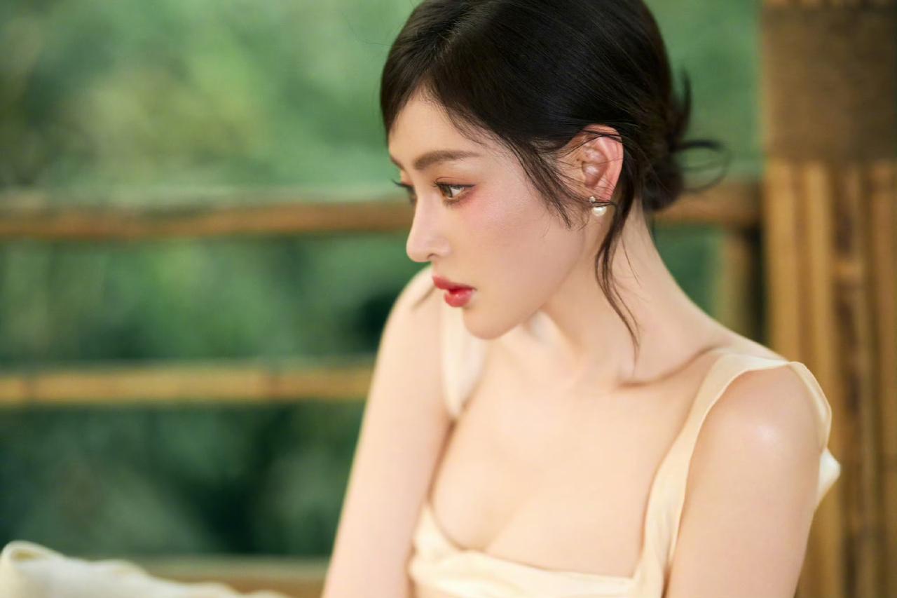 太子妃好久不见，归来依然美丽[滑稽笑]张天爱