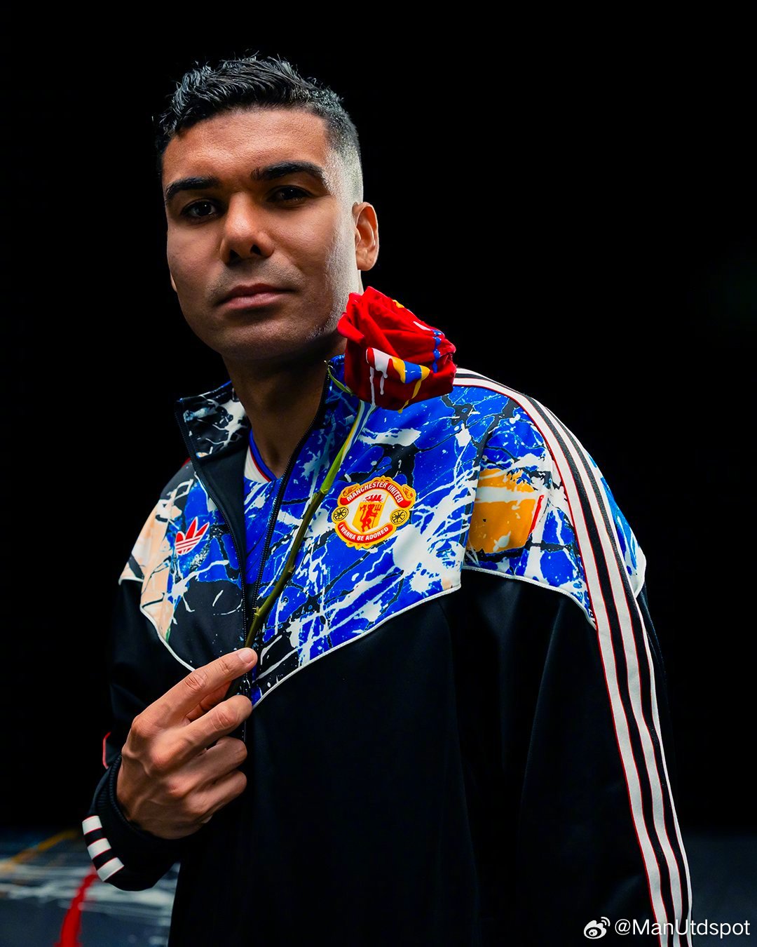 🌹ManchesterUnitedXStoneRoses刚推出不久的石