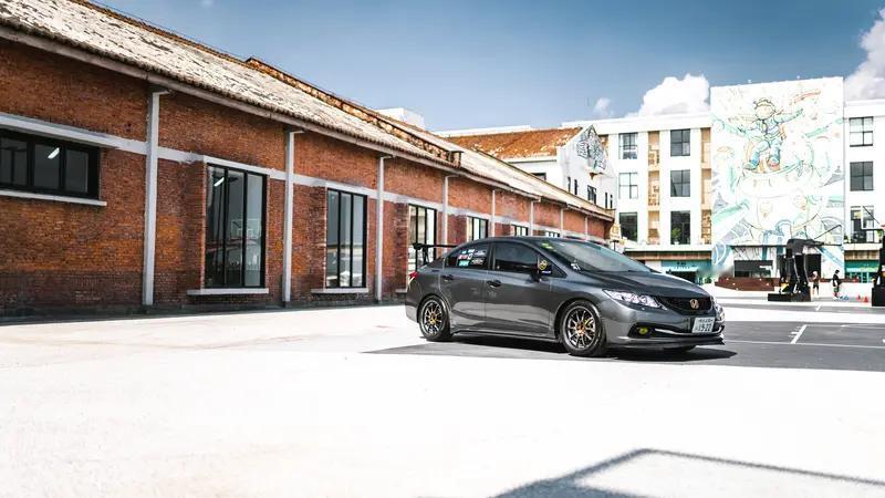 一台车和社交有什么关系?车轮上的社交密码：从“钢铁直男”到“社交天花板”当汽