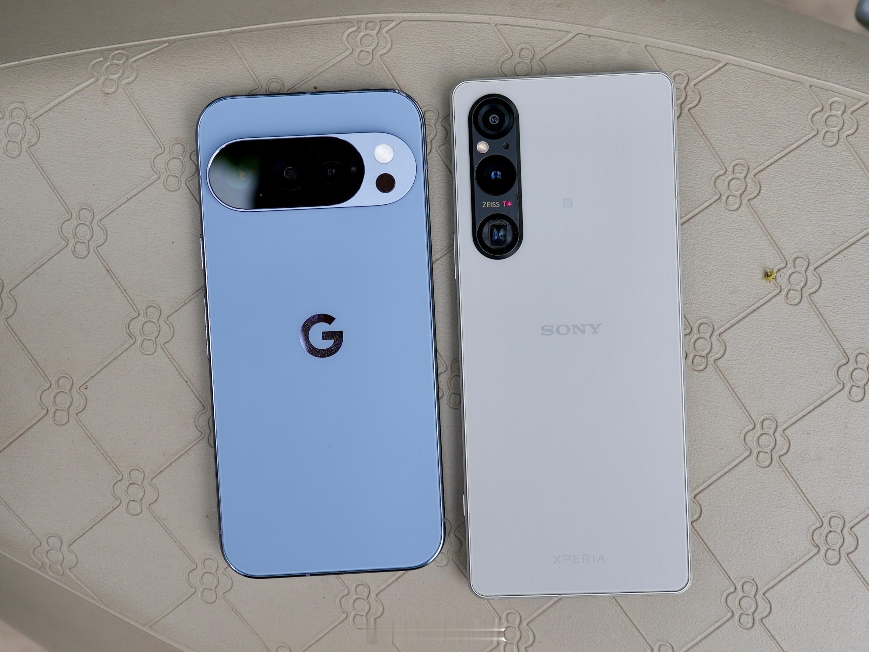 索尼Xperia1V作为索尼最后的4K屏幕，哪怕放在2023年，屏幕亮度也很