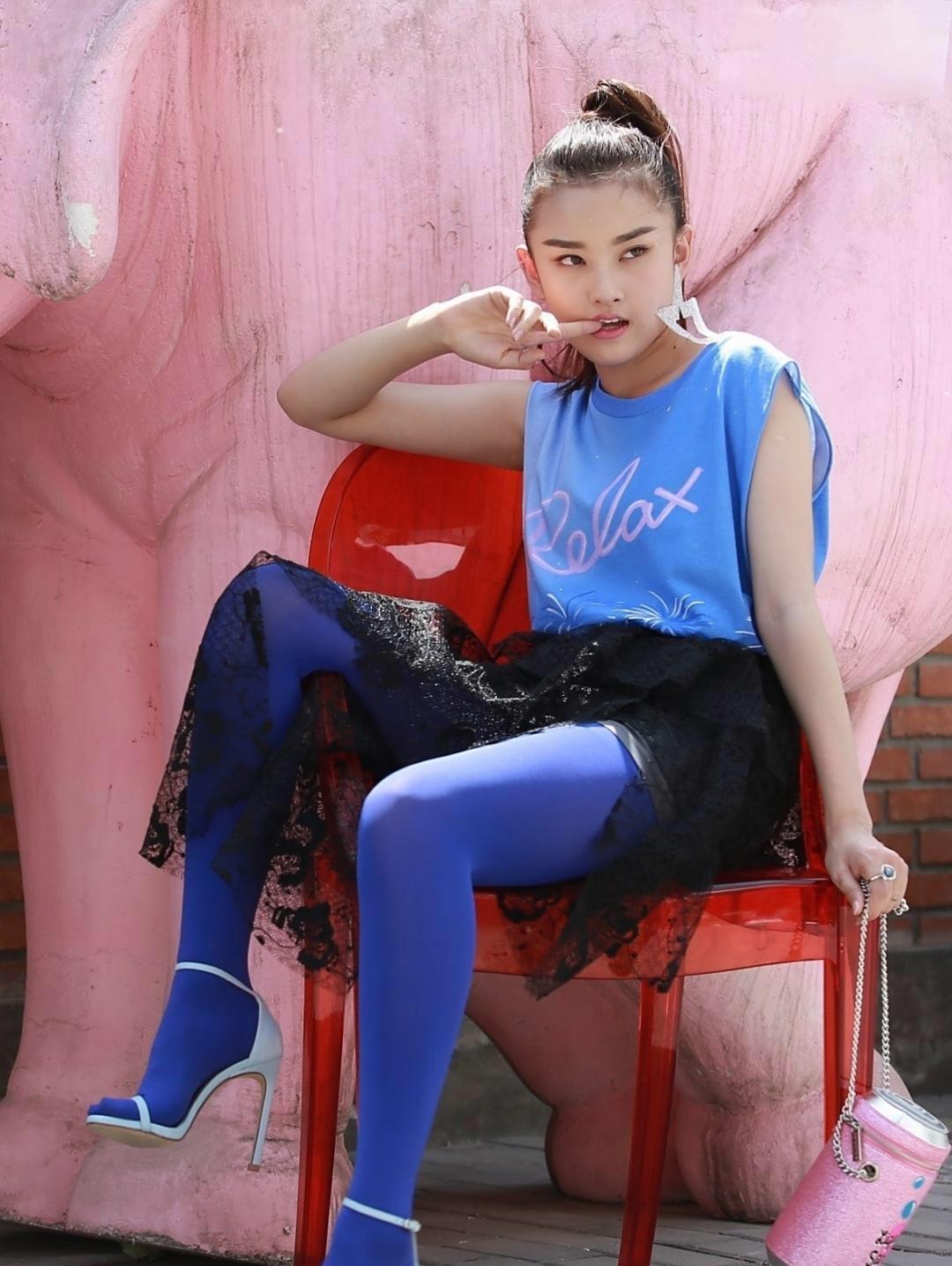 非主流时期的宋祖儿俏皮又可爱