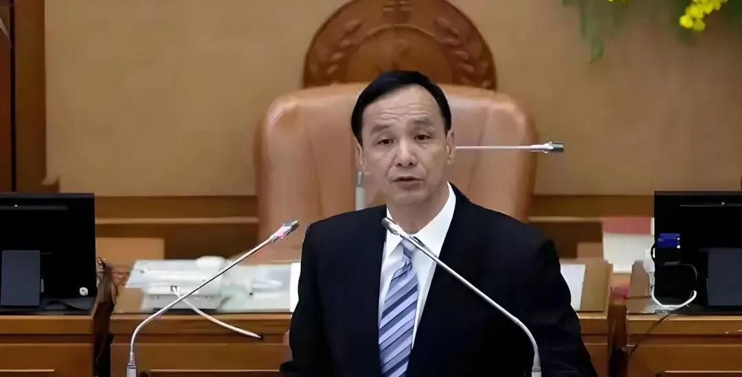 朱立伦这次就变聪明了，也不去参加赖清德在今天邀请在野党党主席一起听所谓的“安全简