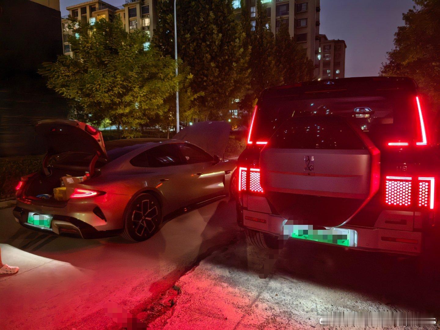两台出了大力的工具车，U8等着今晚装饰下明天头车走起[doge]大v聊车仰望u8
