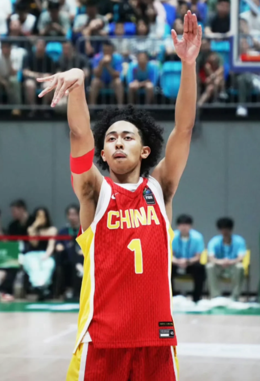 U19男篮四连败，朱正的表现如何U19男篮世界杯，4场小组赛，四连败，朱正的