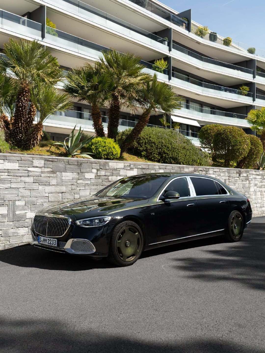 这台迈巴赫配色感觉如何？​