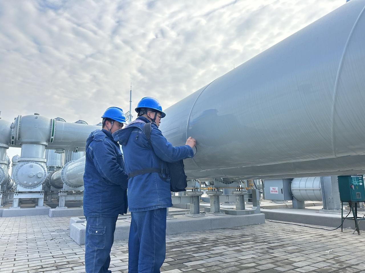 设备入网前“严把关”：国网陕西电科院精准排查汉中750千伏工程缺陷，守护电力动脉