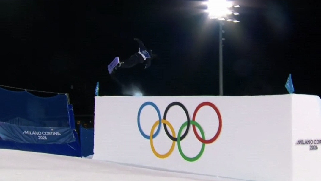 苏翊鸣教科书1980苏翊鸣大心脏第1跳，米兰冬奥单板滑雪决赛88.25是1980