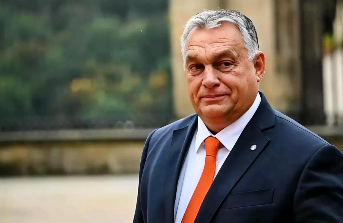 欧洲新闻网报道，当地时间15日，匈牙利总理欧尔班表示，尽管目前多份民调数据，均显