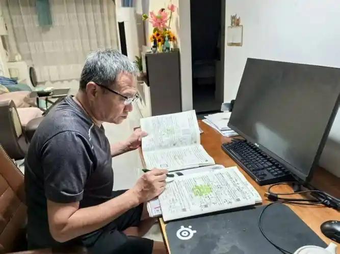 最近总有身边的老同事、老同行，私下找我唠延迟退休的事儿。我自己也快到那个坎