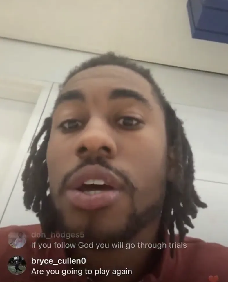 据知名记者ShamsCharania报道，芝加哥公牛队已裁掉后卫杰登-艾维。