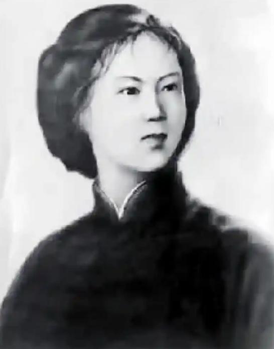 1947年，解文卿落到了“还乡团”手里，敌人一把抓住她的头发，把她吊在房梁上，用