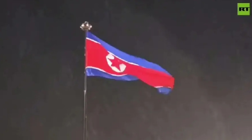 朝鲜大阅兵，有几处亮点。朝鲜是个神秘的国度，从这次大阅兵就可以看出来。第
