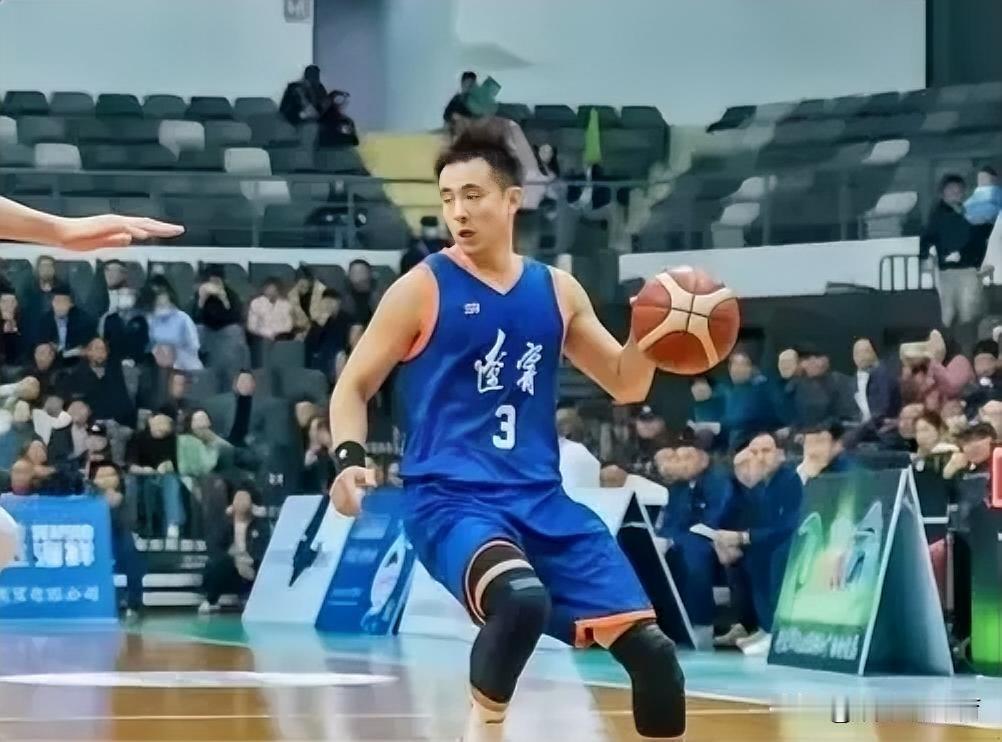 堪比季后赛，辽宁队加时险胜北京，赵继伟mvp，张陈志峰，李虎翼表现出色，许利民挺