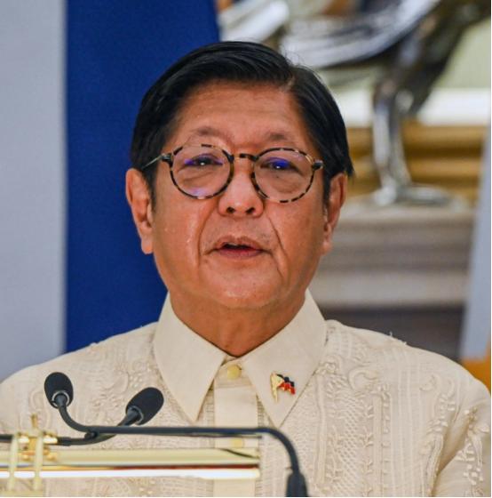 小马科斯坐不住了！据菲律宾媒体9月26日报道，参议长加查利安当天把话挑明，只要最