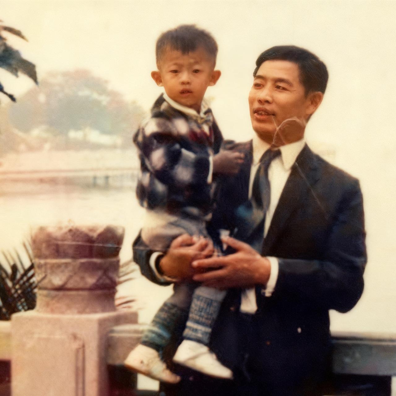 60年代，吴石将军的狱友刘建修，一张罕见的留影，他曾经两度被捕入狱，前后坐牢二十