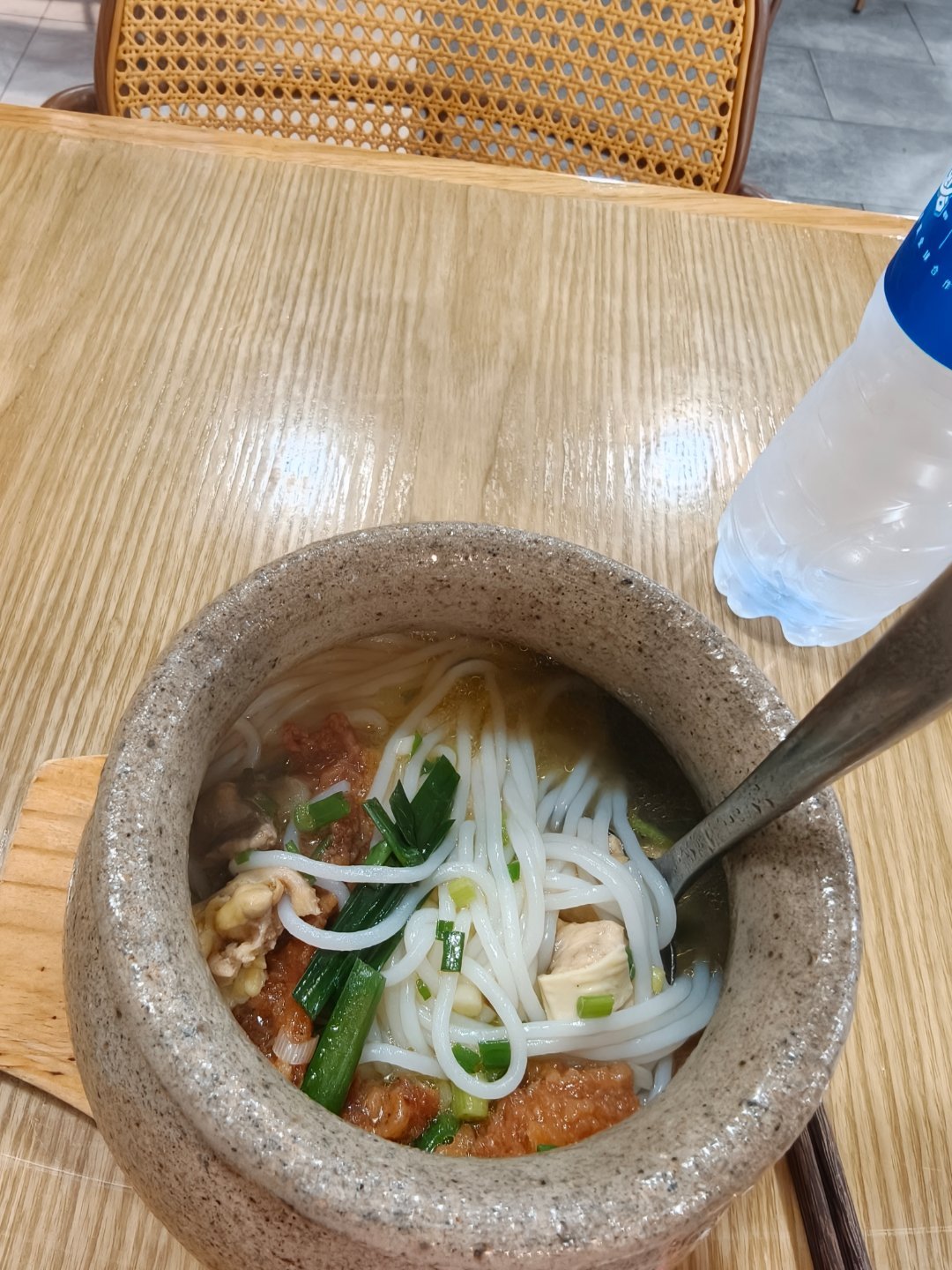 13块钱罐罐米线的快乐