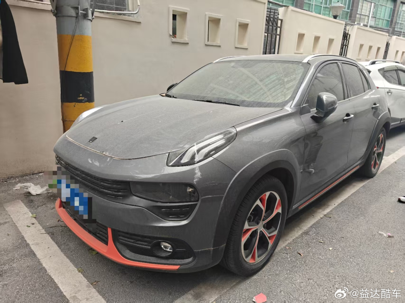 大家伙买了车不开是不[捂脸哭][捂脸哭][捂脸哭]19年的车到现在只开了5000公里，