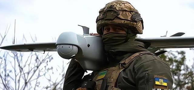 俄乌打了4年，俄军今年3月彻底拉胯，据美国战争研究所统计，整整一个月，在