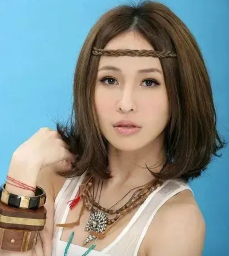 究竟是什么原因，曾经的华语歌坛天后，号称鲜肉收割机的她变成如今的这般模样？197