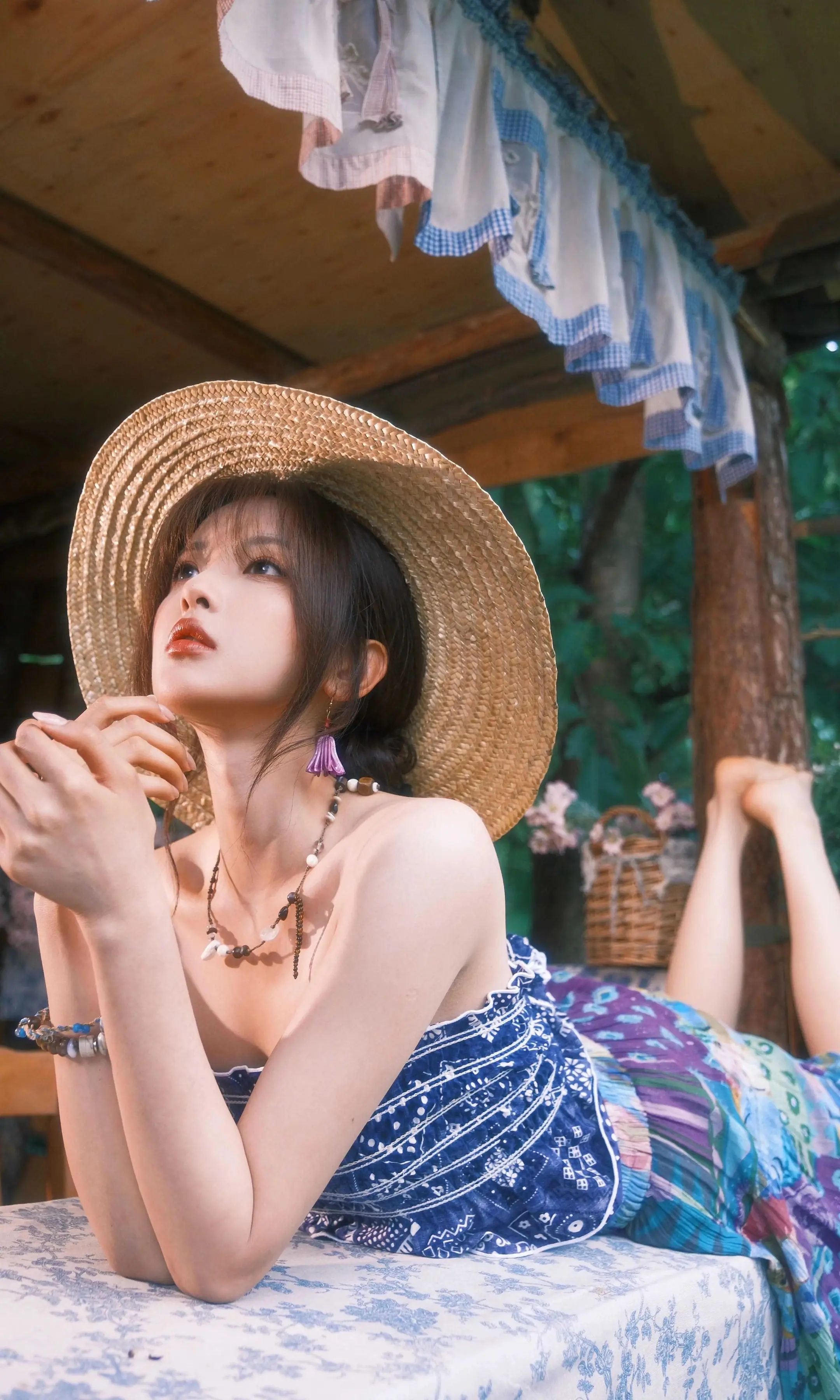 杨超越 夏日写真也太美了！