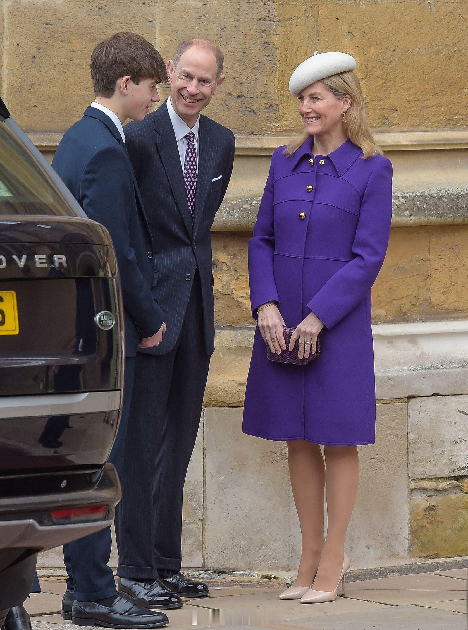 英国王室那些年，爱丁堡公爵夫妇和他们的儿子威塞克斯伯爵詹姆斯📸