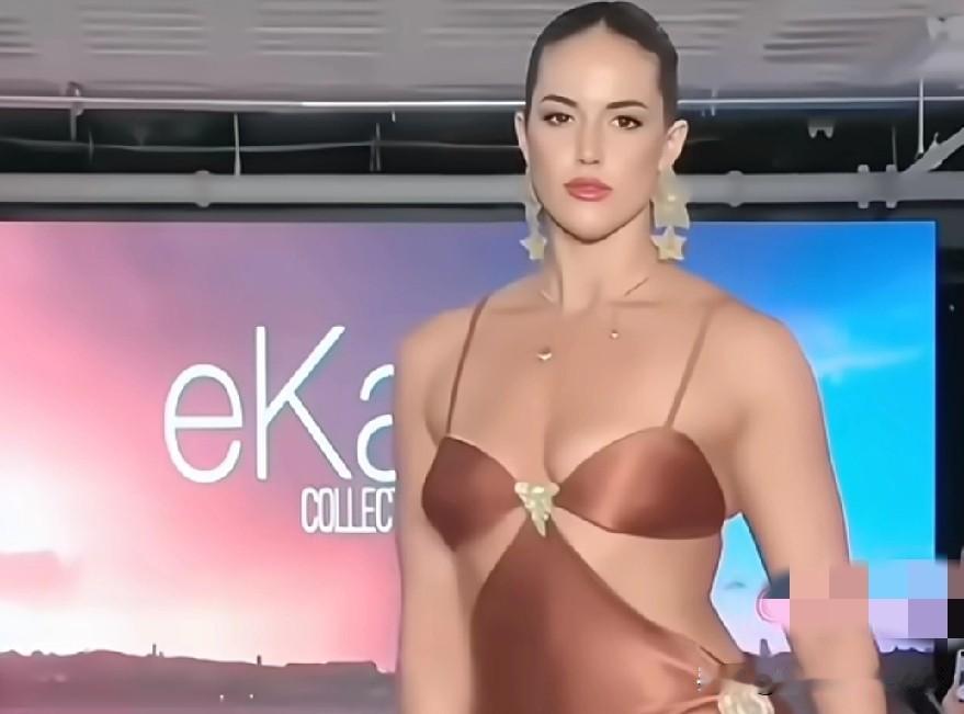 头小、腿细又有腰，真正的“梨形身材”了解一下？这种身材胖得颇为“知礼”，脂