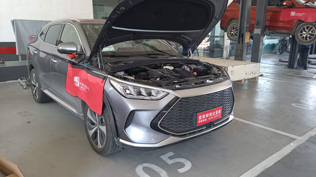 比亚迪让我如果来爱你再次驱车二百公里到售后进行更换大灯，试了一下是大灯问题，安