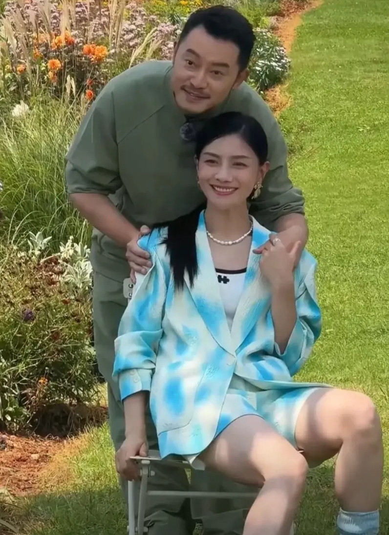 为什么沙溢常驻跑男？不是因为没戏拍，也不是没有资源，而是为了两个儿子，沙溢的