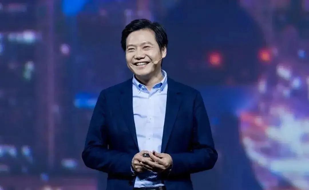 雷军：赚一亿需要3天王健林：赚一亿需要24小时马化腾：赚一亿需要9小时巴菲