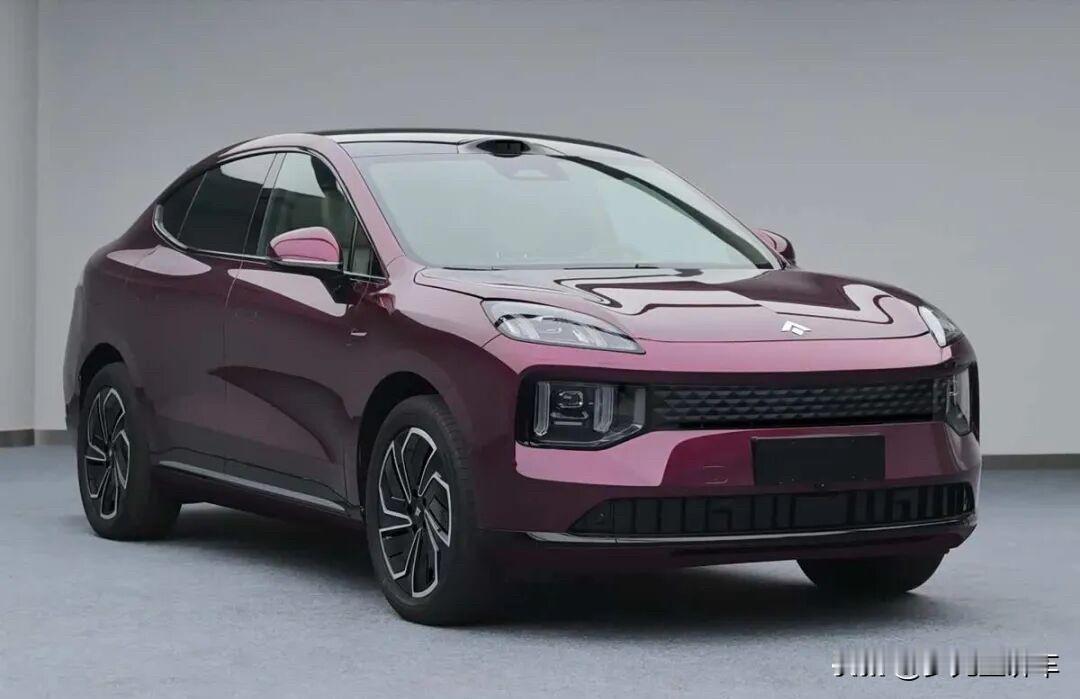 车长超5米，轴距近3米，全景天幕，大五座轿跑SUV来了！