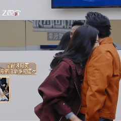 郝蕾吃刘涛的醋无限超越班刘涛和吴镇宇演绎情侣戏份氛围感十足，反倒被郝蕾一句吃醋抢