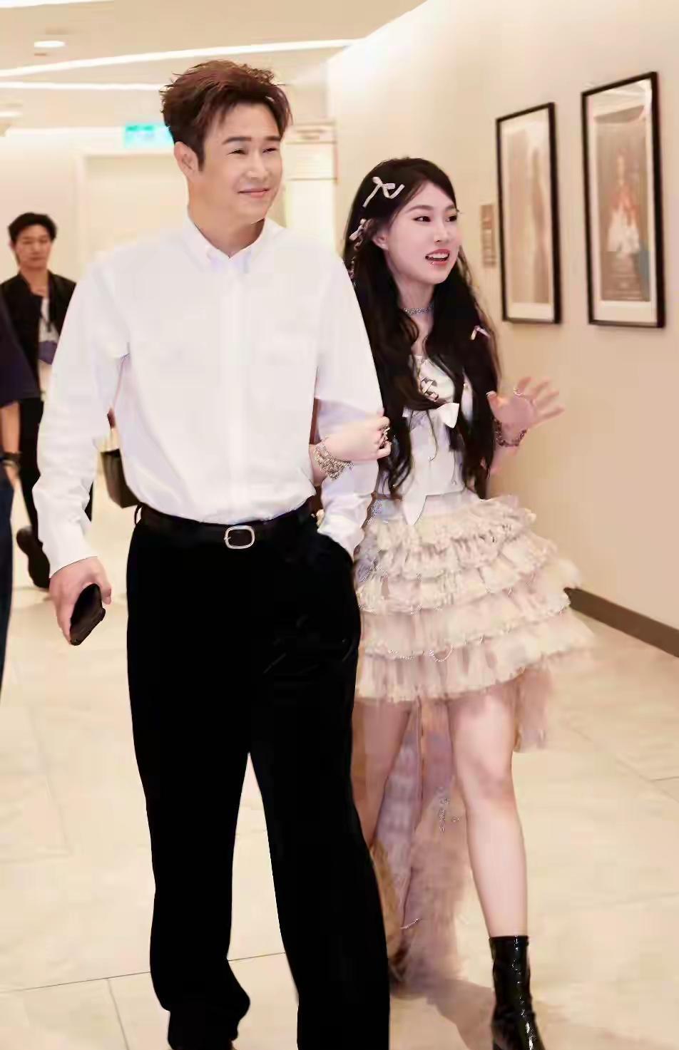 谁说东北独生女含金量不高？看沈佳润就懂了——妥妥财阀千金既视感，全靠小沈阳把她宠