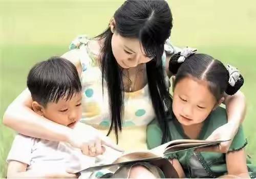一位妈妈的多年感悟：“养了孩子后才明白：成绩再好，名校再牛，都不如——他有个好