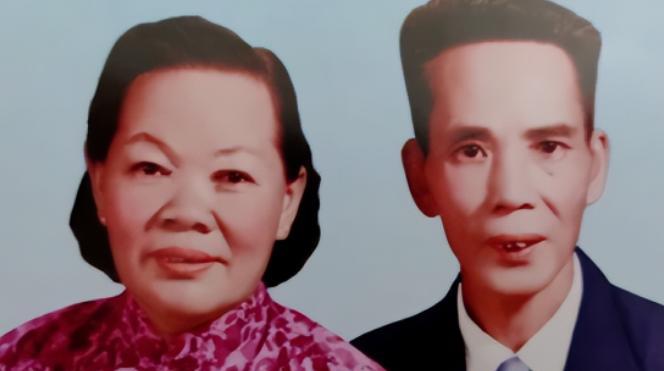 “虽然我没有一丝一毫的中国血统，但我有一颗百分之百的中国心和一腔百分之百的客家情
